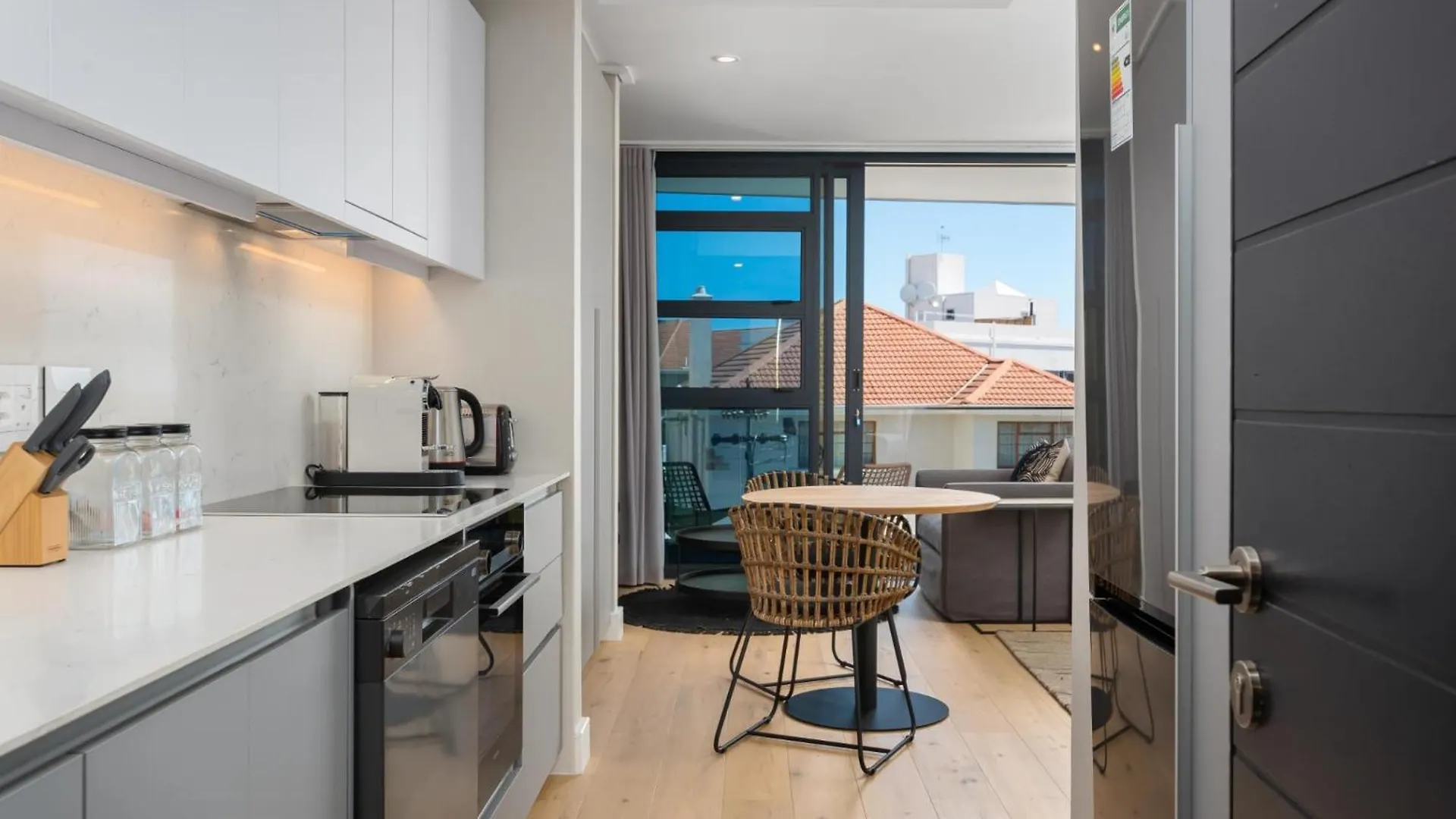 Central Secure Modern Studio W Views Bantry Pad Cape Town Apartment