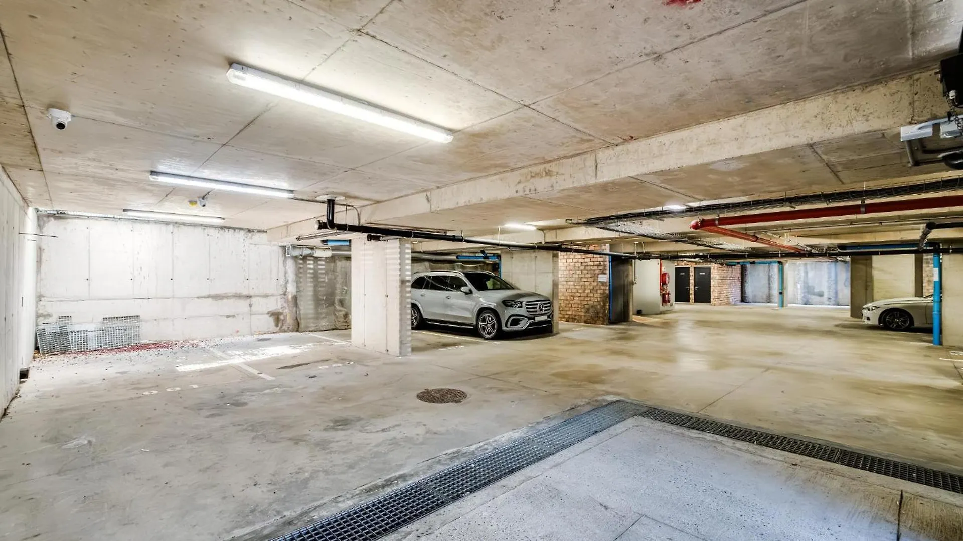 Apartment Central Secure Modern Studio W Views Bantry Pad Cape Town South Africa